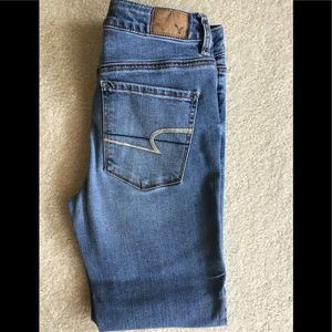 💕AMERICAN EAGLE HIGH RISE JEGGINGS💕